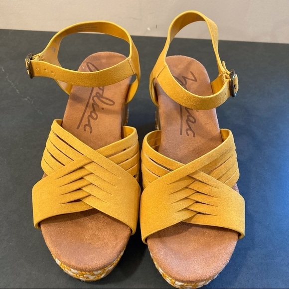 NWT Zodiac sz 8 Paola yellow suede cork wedge sandals - Picture 9 of 14